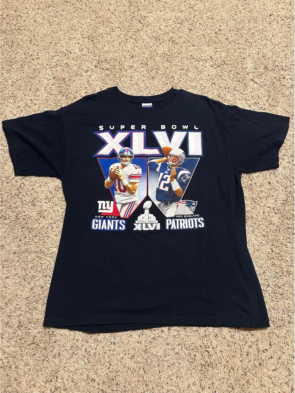 Vintage Super Bowl XLVI New York Giants vs New England Patriots T-Shirt Large